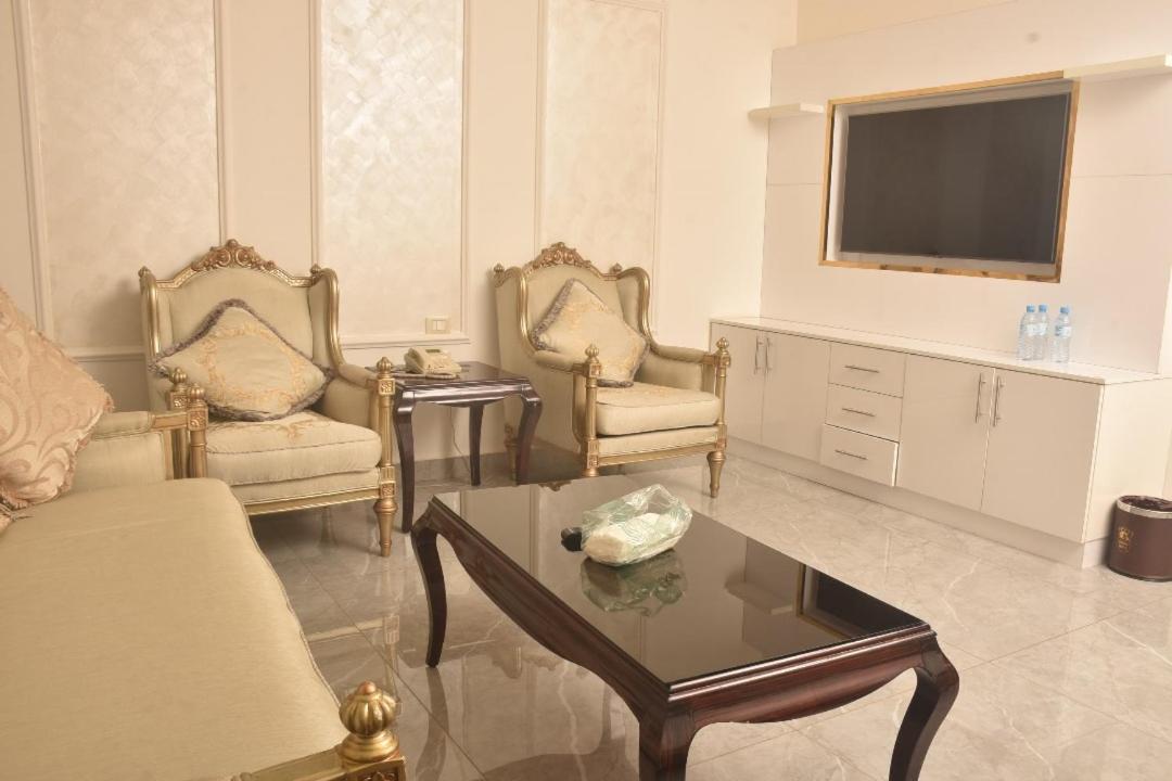 Crown Hotel Djouba Extérieur photo