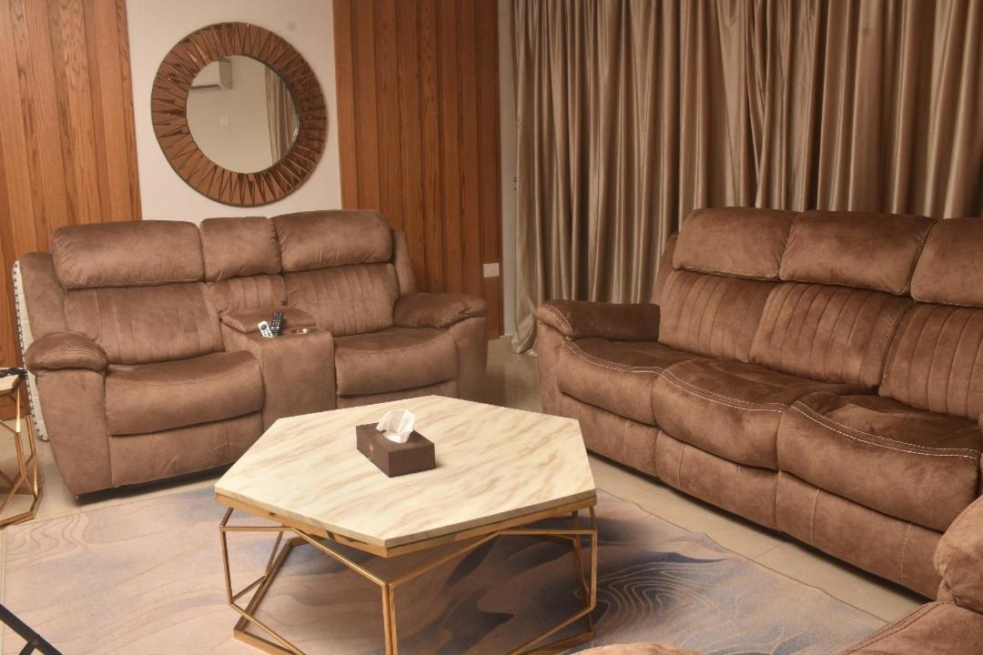 Crown Hotel Djouba Extérieur photo